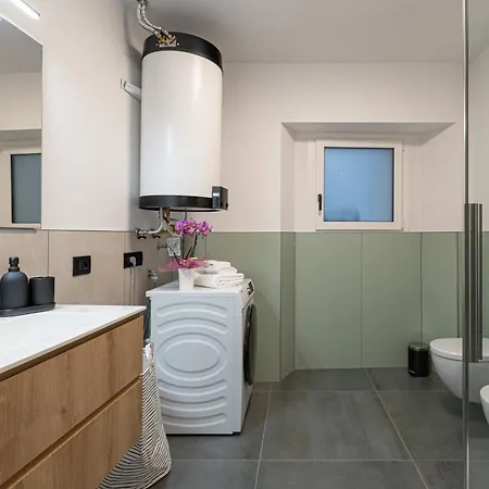 New Tocai - In Via Rastello Per 4 Pp شقة