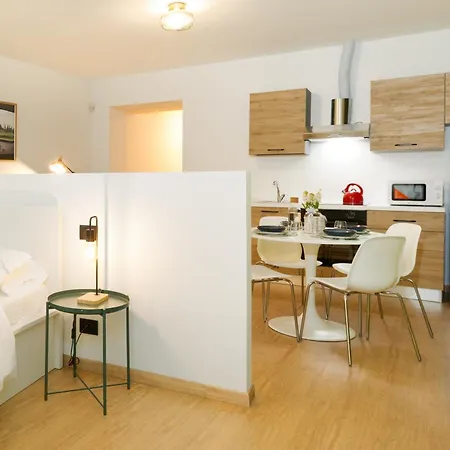 New Tocai - In Via Rastello Per 4 Pp Appartement